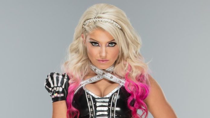 Alexa Bliss, Mickie James & Alicia Fox React To WWE Evolution Match ...