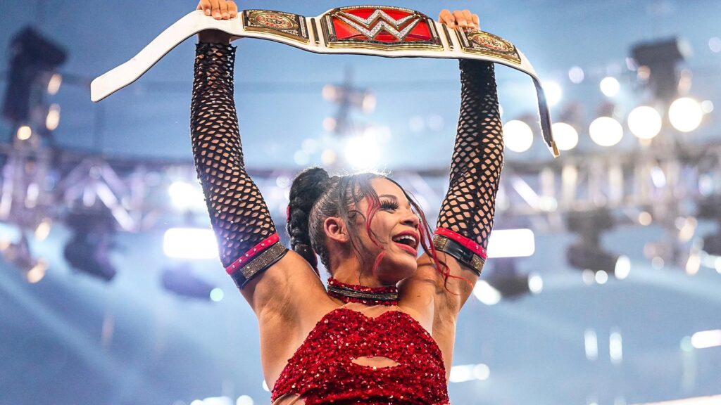 Bianca Belair Defeats Bayley To Retain RAW Women's Championship At
