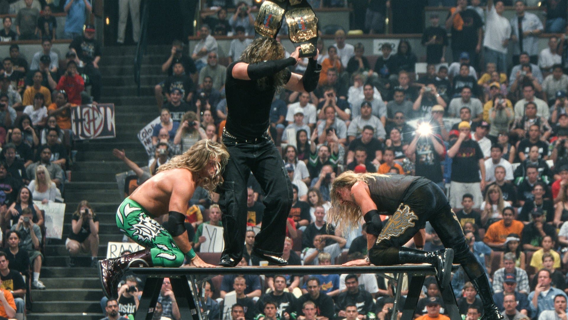 Matt Hardy Reminisces About the Triple Threat Ladder Match at WrestleMania 2000
