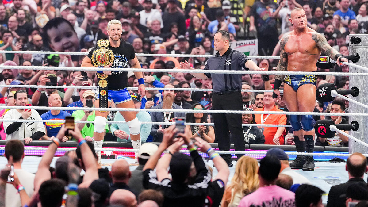 Joe Hendry’s First WWE T-Shirt Is Already Sold Out