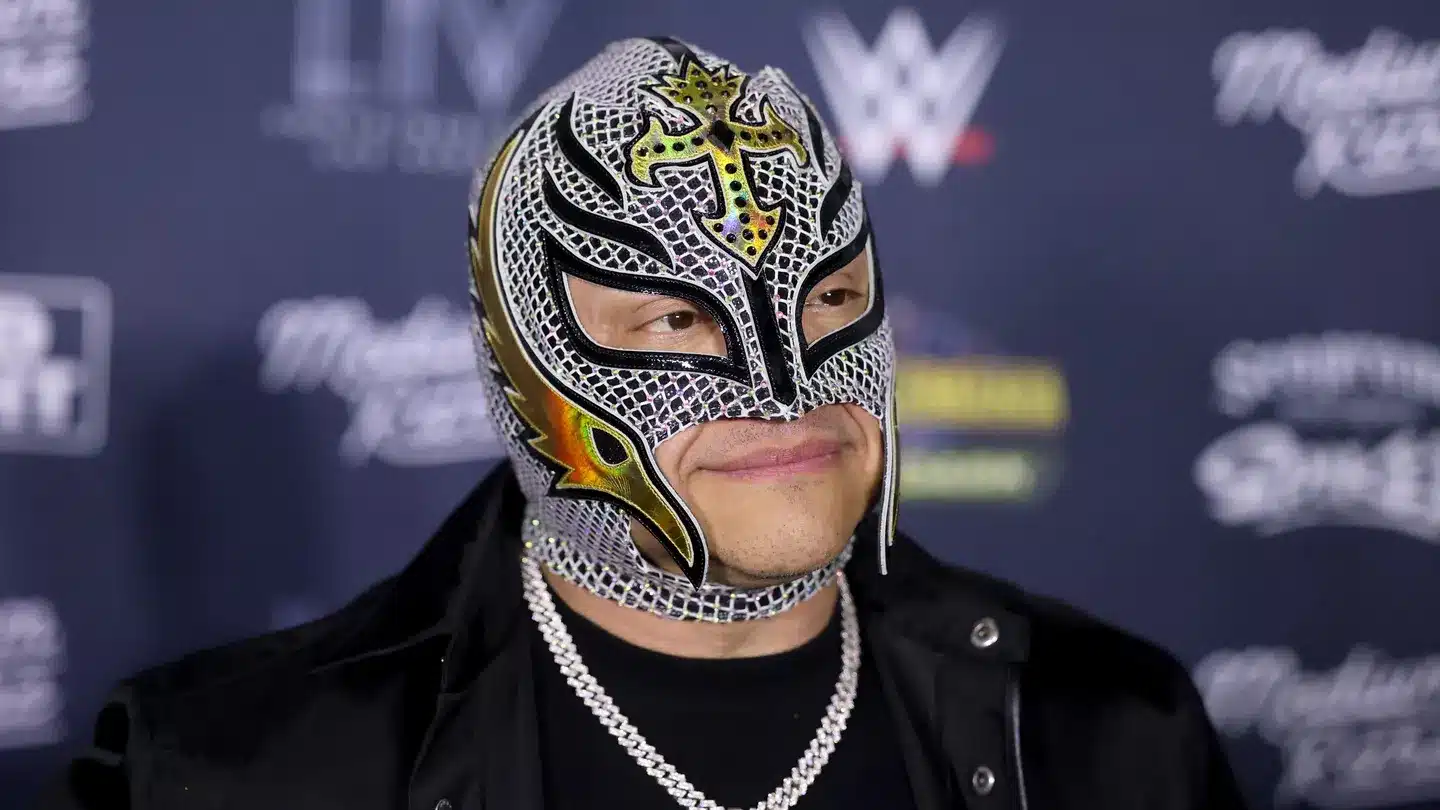 Michael Cole Shares Update On Rey Mysterio’s Status For WWE WrestleMania 41